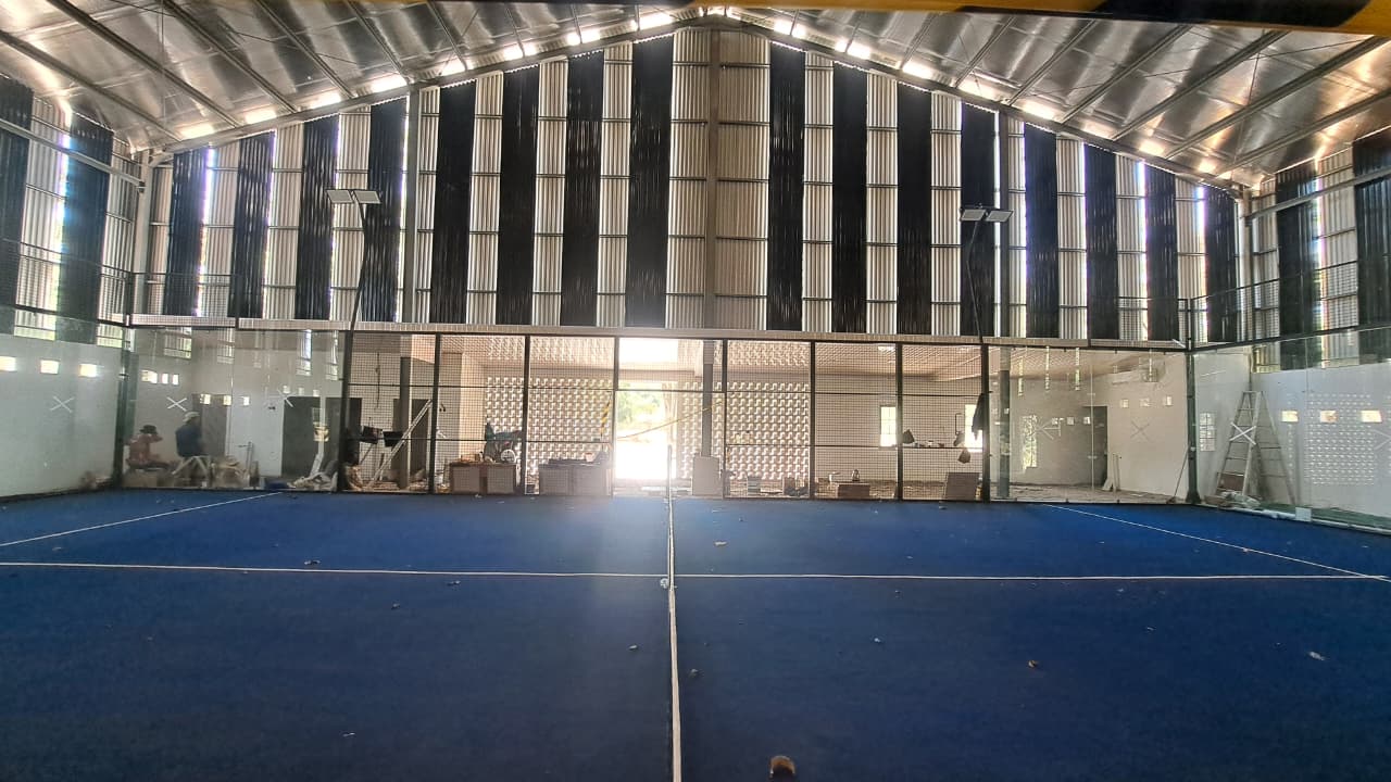 BLUE COURT -  SENIN s.d JUMAT (09.00 - 16.00)